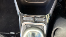 Vauxhall Crossland X 1.2T [110] Griffin 5dr [6 Spd] [Start Stop] Petrol Hatchback